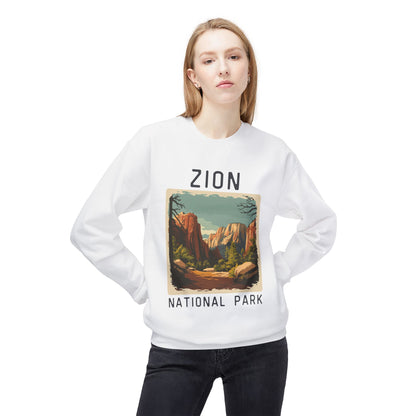 Softstyle Sweatshirt - Zion National Park Fleece Sweatshirt