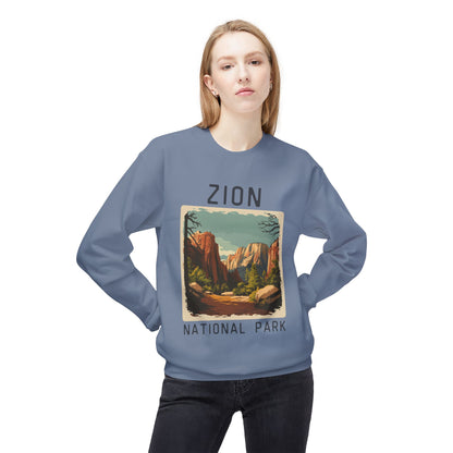 Softstyle Sweatshirt - Zion National Park Fleece Sweatshirt